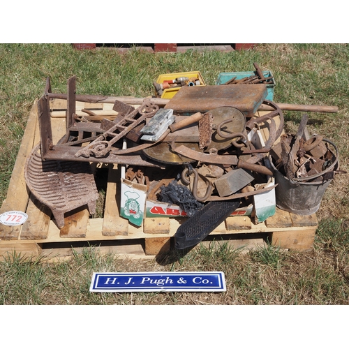 772 - Hand tools, scales, etc.