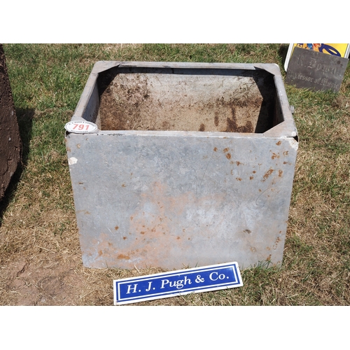791 - Galvanised trough 27 x 24
