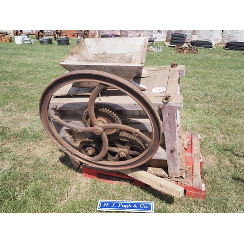 Lot 799       