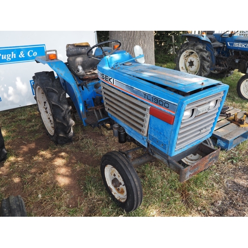 Lot 2002      