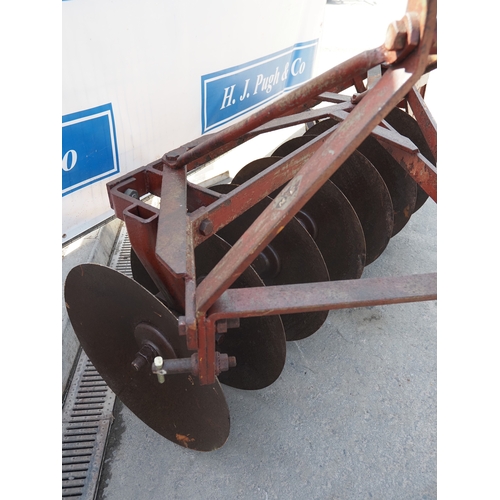 1720 - Massey Ferguson offset disc harrow with rear disc wheel. Type D839. S/n 3601. Badged