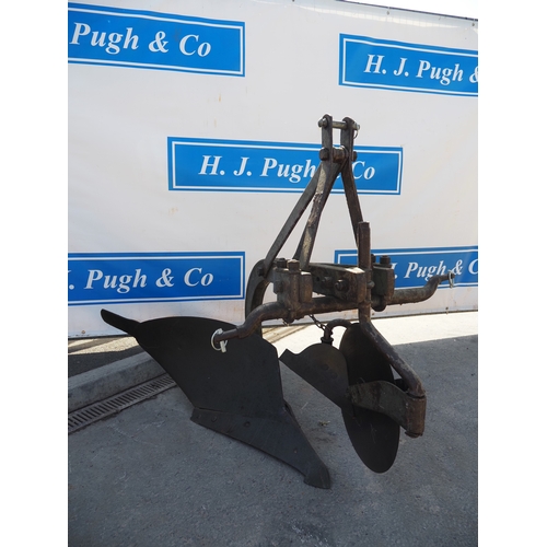 1723 - Ferguson single furrow deep digger plough with disc, skim and rear wheel. Badged
