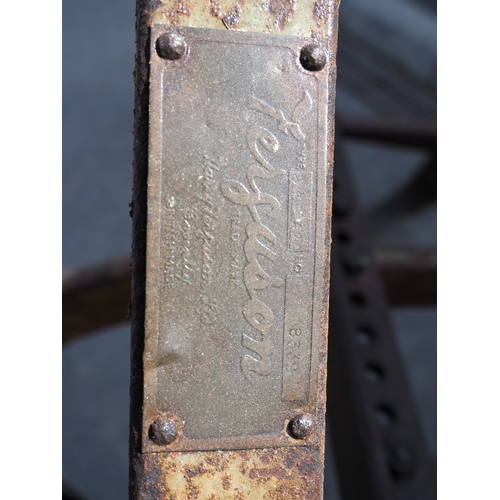 1726 - Ferguson 9 tine cultivator. Type KE820. S/n 8339