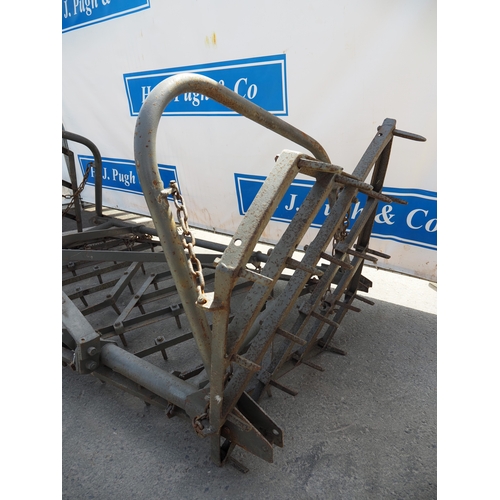 1727 - Ferguson folding seed harrows. Type F-BE-41. S/n 945