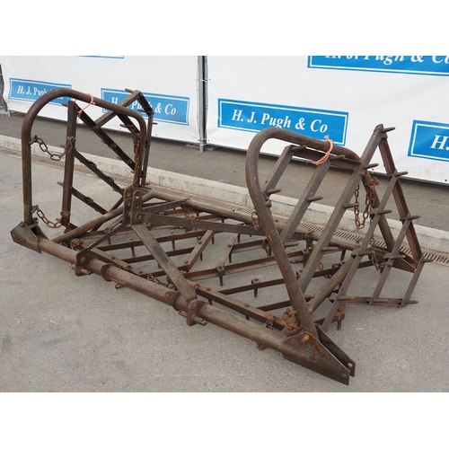 1728 - Massey Ferguson folding seed harrows. Type 770. S/n 55406. Badged