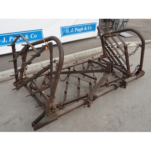 1728 - Massey Ferguson folding seed harrows. Type 770. S/n 55406. Badged