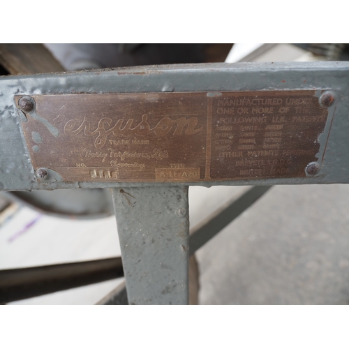 1729 - Ferguson sawbench. Type ALE-A20. S/n 9185. C/w flatbelt. Badged