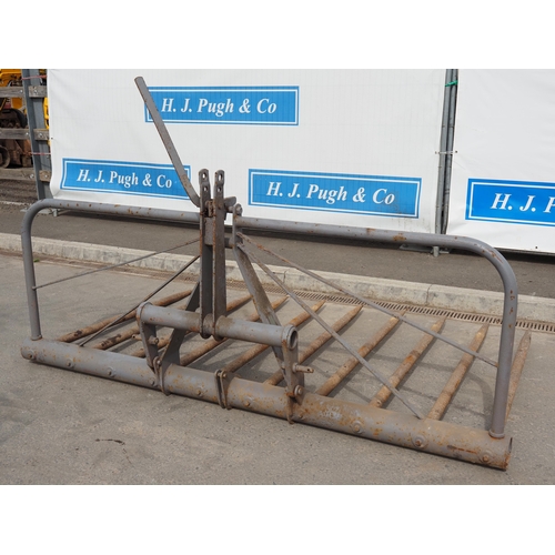 1712 - Massey Ferguson 10 tine buckrake. Type 718. Serial no. P763. Badged