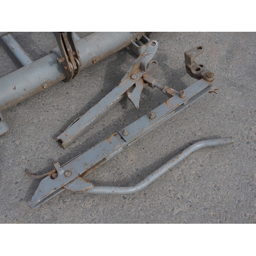 1712 - Massey Ferguson 10 tine buckrake. Type 718. Serial no. P763. Badged