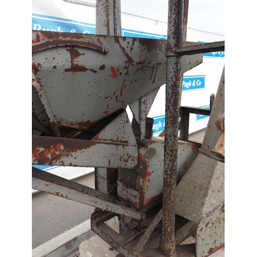 1733 - Ferguson hammer mill. Type H-LE-A20. S/n 1163. Badged