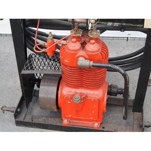 1748 - Ferguson Sellarc compressor with hose, hedgecutter and pruner