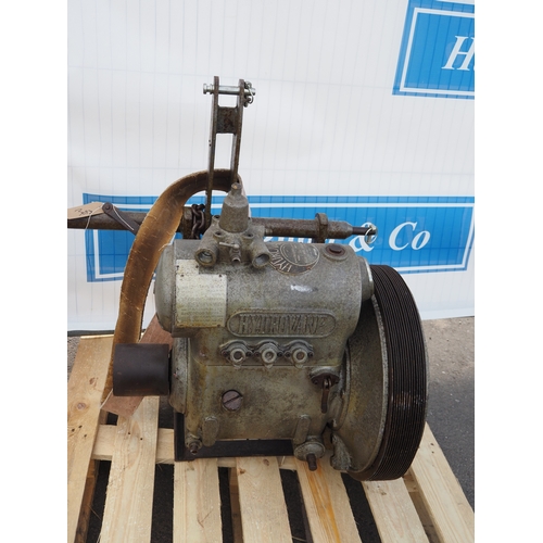 1749 - Ferguson Hydrovane compressor. Model R4004. Type 60GFF203. S/n 742237. Badged