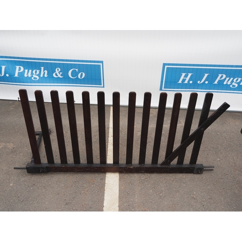 1756 - Ferguson finger bar mower attachment