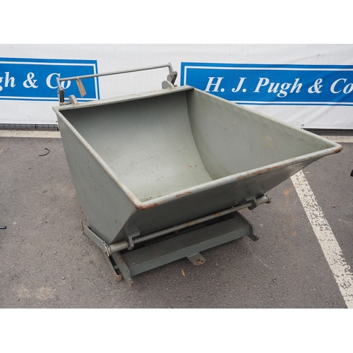 1711 - Massey Harris Ferguson tip skip. Type RJE20. S/n 298