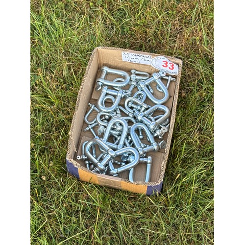 Lot 33        