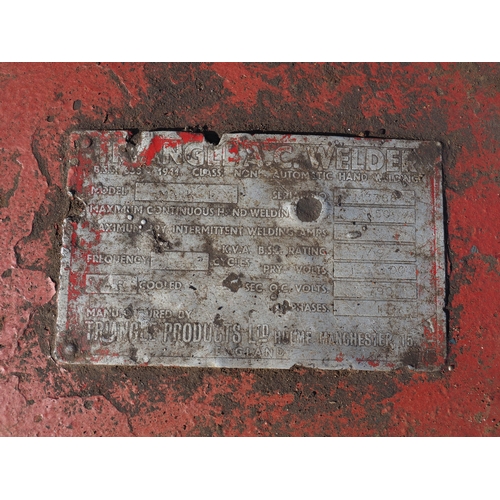 83 - Triangle oil cooled welder