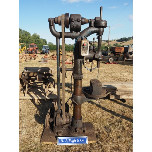 85 - Pillar drill