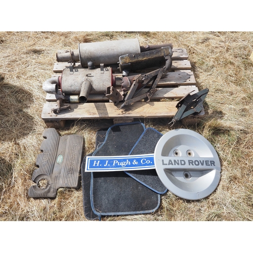 107 - Pallet of Land Rover spares