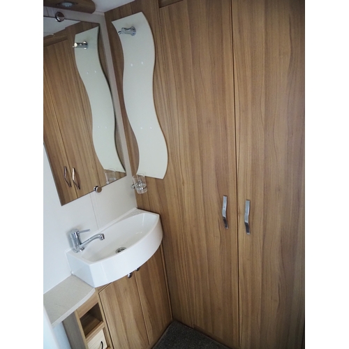 3007 - Elddis Avante 462 caravan. Keys and manuals in office