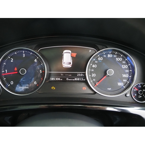 3035 - Volkswagen Touareg 3.0 TDi V6 Bluemotion Tech R Line. MOT until 27.09.26. Showing 185,000 miles. Reg... 