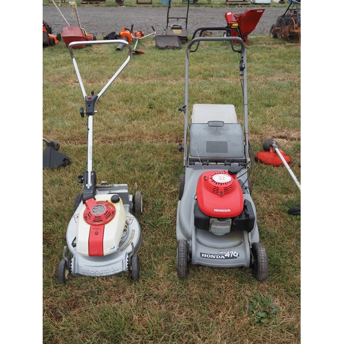 32 - Honda 476 mower + 1 other