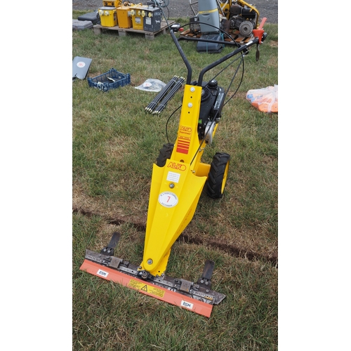 Lot 7         