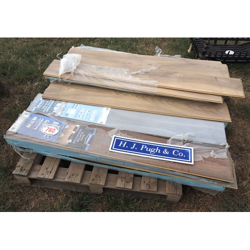 760 - Laminate flooring
