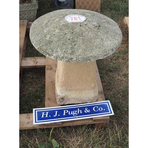 781 - Cast staddle stone