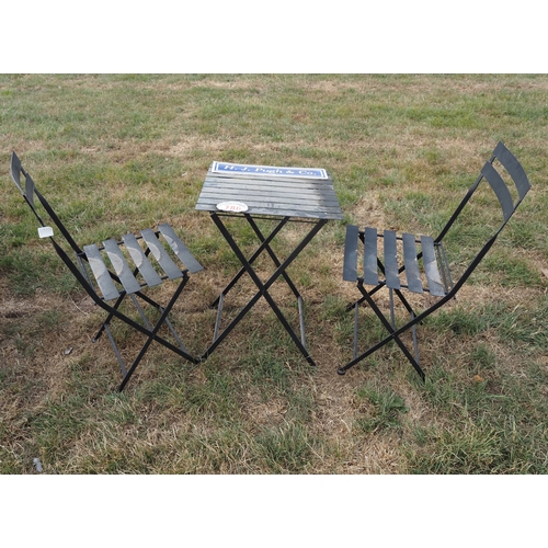 786 - Folding bistro table and chairs