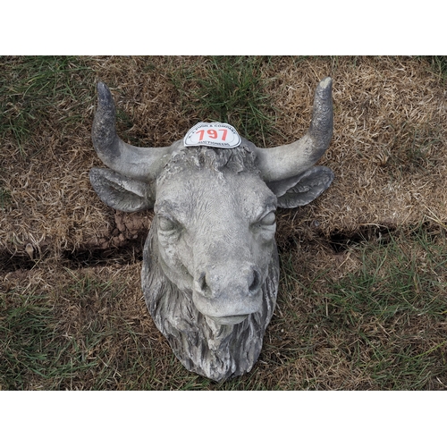 797 - Bull head ornament