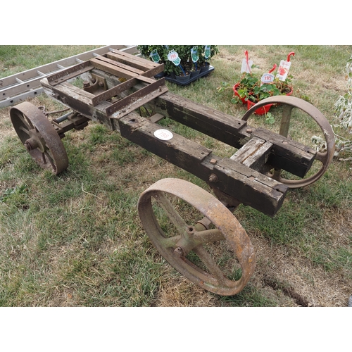 798 - 4 Wheel trolley