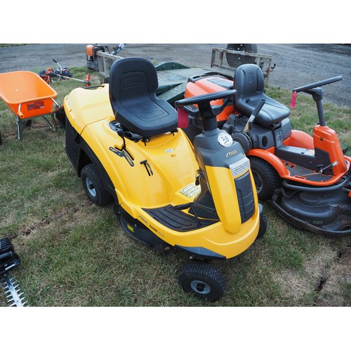 3B - Stiga Combi 3072H ride on mower. Key in office