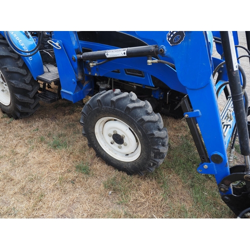2060 - Land Legend DF404 4x4 tractor, 2016. C/w front end loader and 4 in 1 bucket. Vendor states 340 hours... 