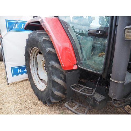 2061 - McCormick CX105 Xtrashift 4wd tractor. Showing 6270 hours. Runs  C/w Quicke Q30 loader and dual assi... 