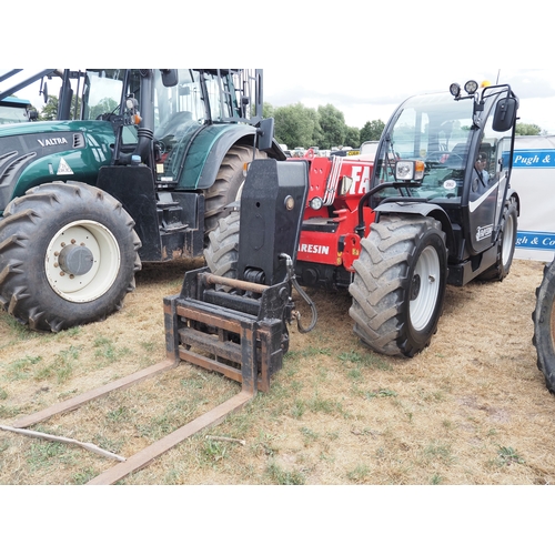 Lot 2063      