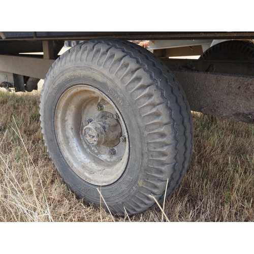 39 - Fleming TR6 tip trailer