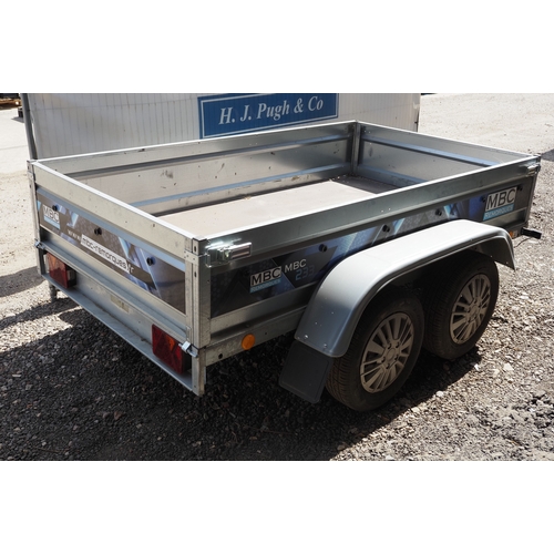 61 - MCB Remorques tandem axle car trailer 8x4ft, 750kg