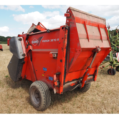 62 - Kuhn Primor 3570M straw chopper, electric control