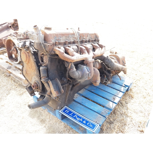 10 - Ford 6 cylinder turbo diesel engine and gearbox