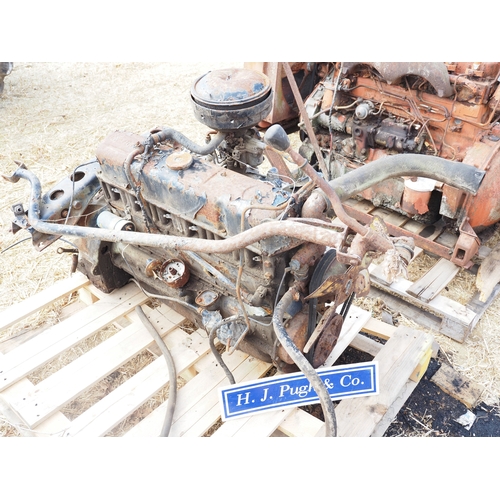 17 - Bedford 6 cylinder petrol engine
