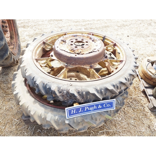 32 - Row crop wheels and tyres 8.3R44
