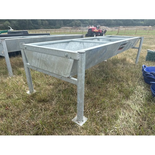 45 - Bateman beef trough 8ft