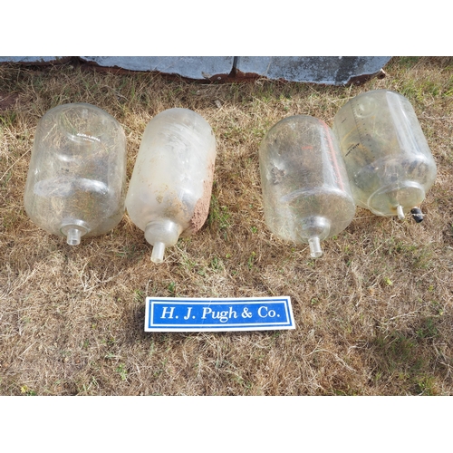 Lot 18        