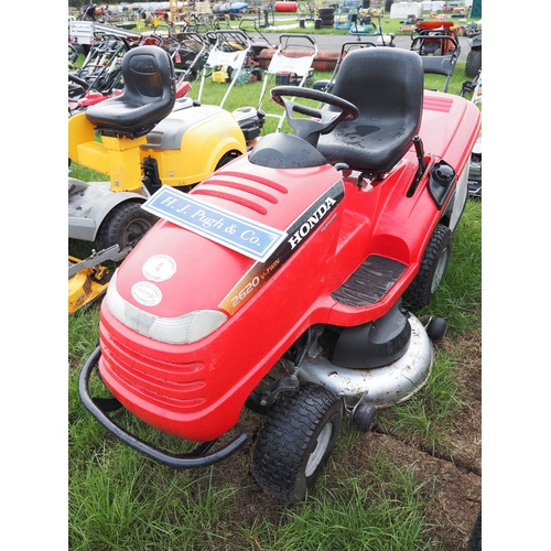 Lot 4         