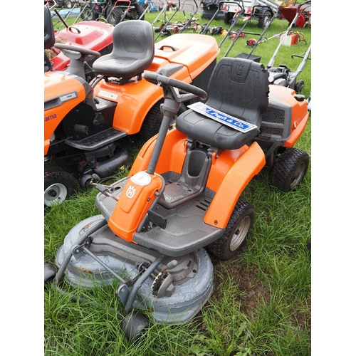 Lot 9         