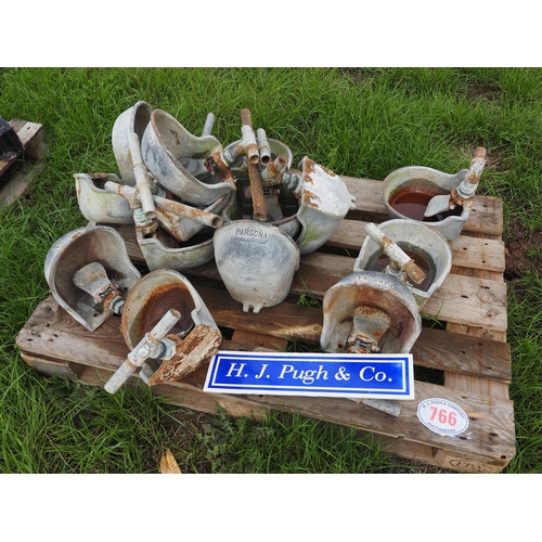 Lot 766       