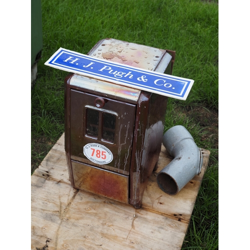 Lot 785       