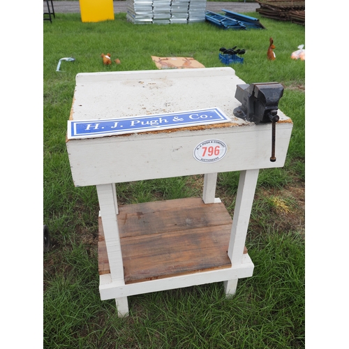 Lot 796       