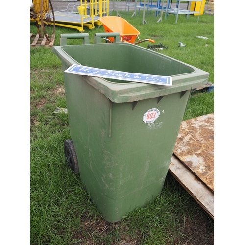 Lot 803       