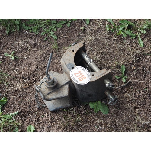 Lot 2118      